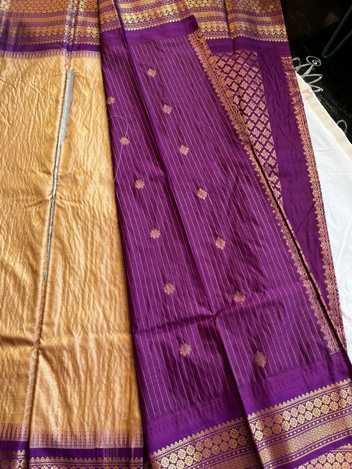 Gadwal semi pattu sarees