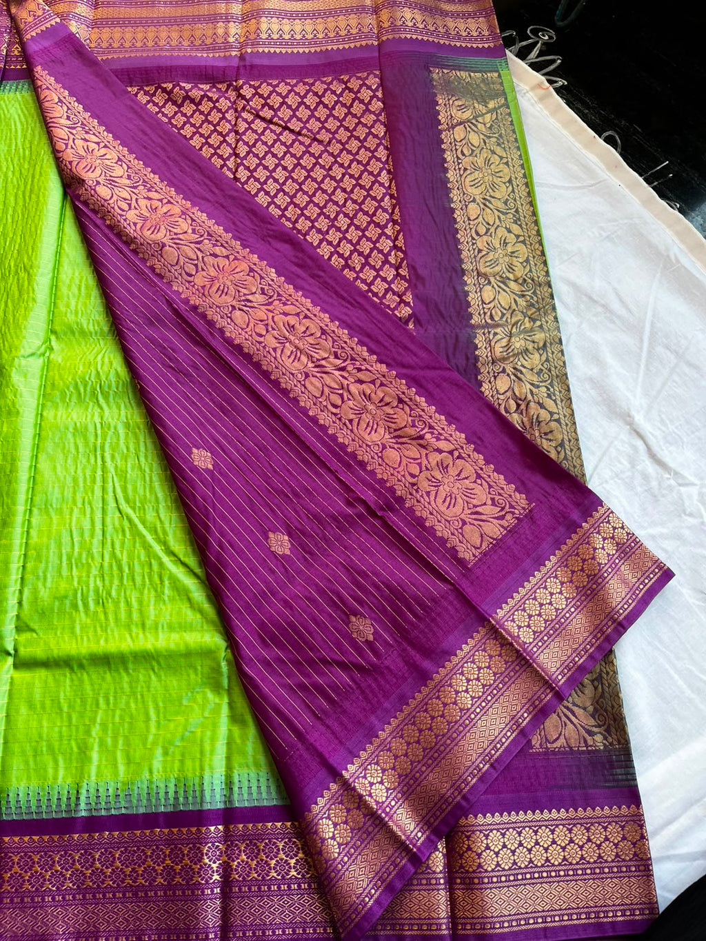 Gadwal semi pattu