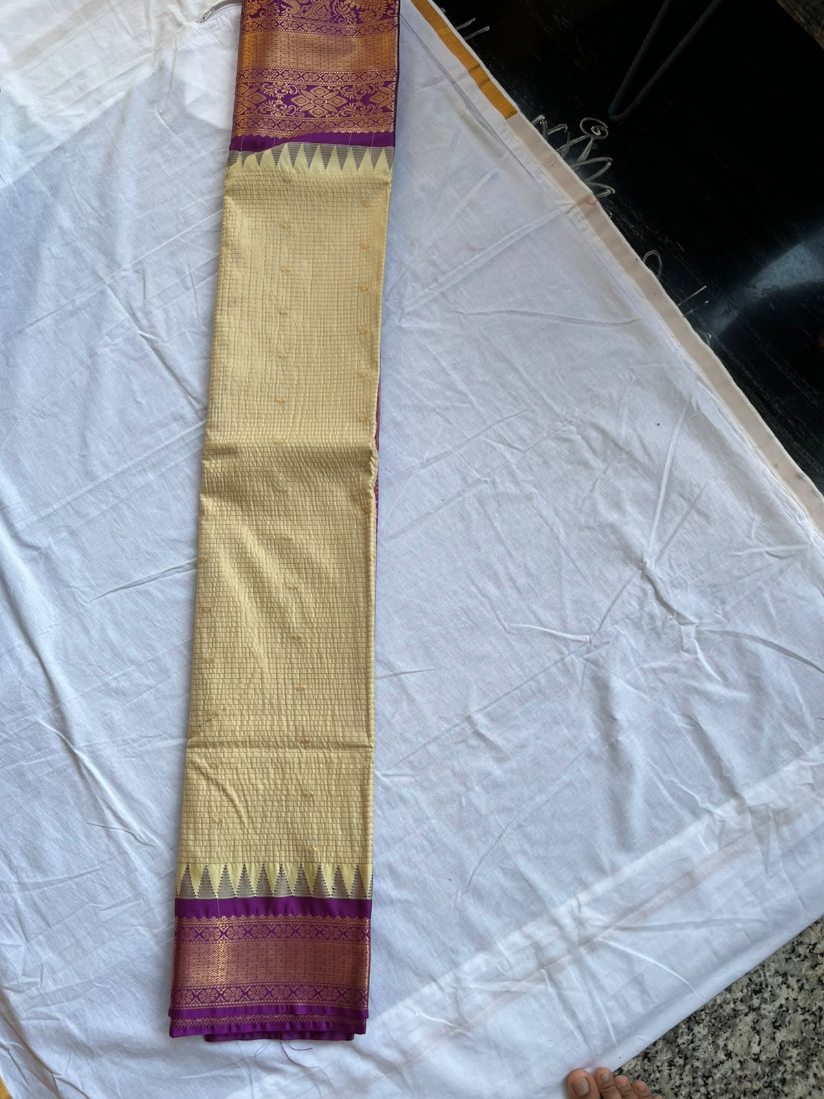 Gadwal semi pattu sarees